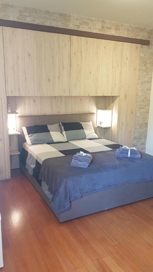Asso Bed & Breakfast Manerba del Garda Exterior foto