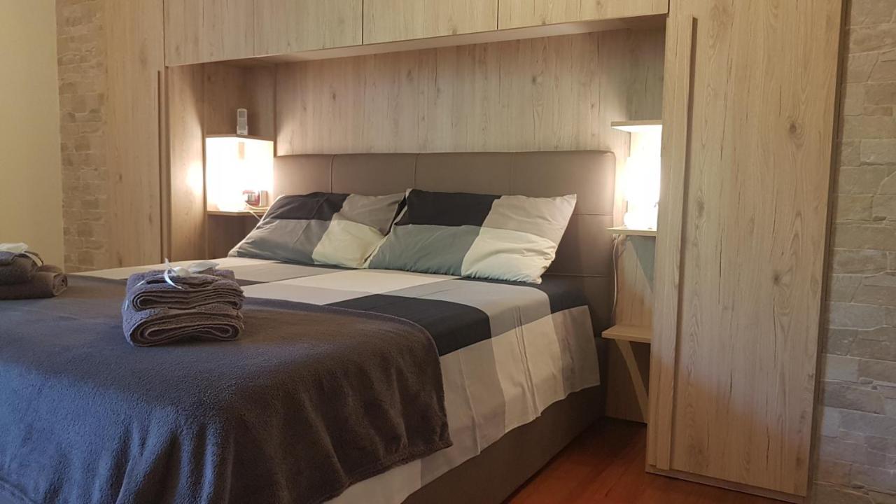 Asso Bed & Breakfast Manerba del Garda Exterior foto